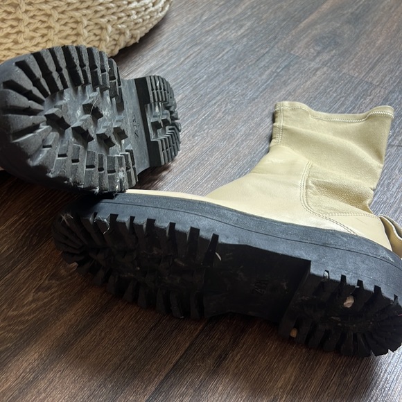 Zara Cream Boots - Picture 8 of 8